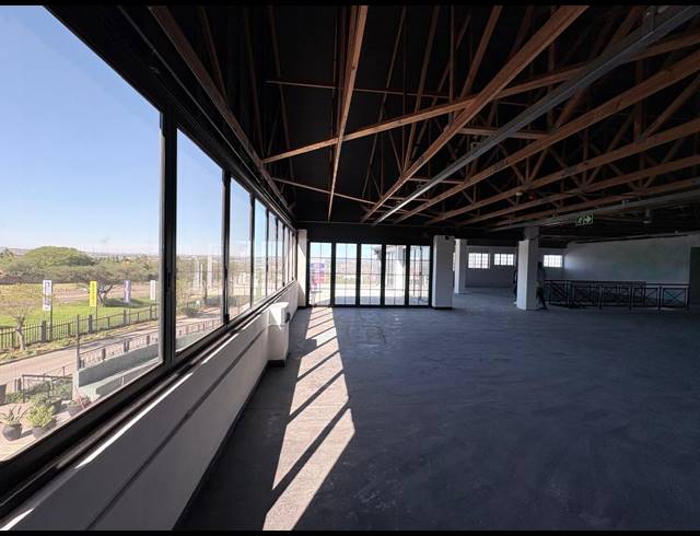739M² RETAIL TO LET IN KYALAMI